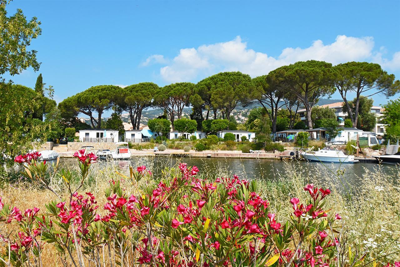 Camping Les Cigales Hotel Mandelieu Exterior foto